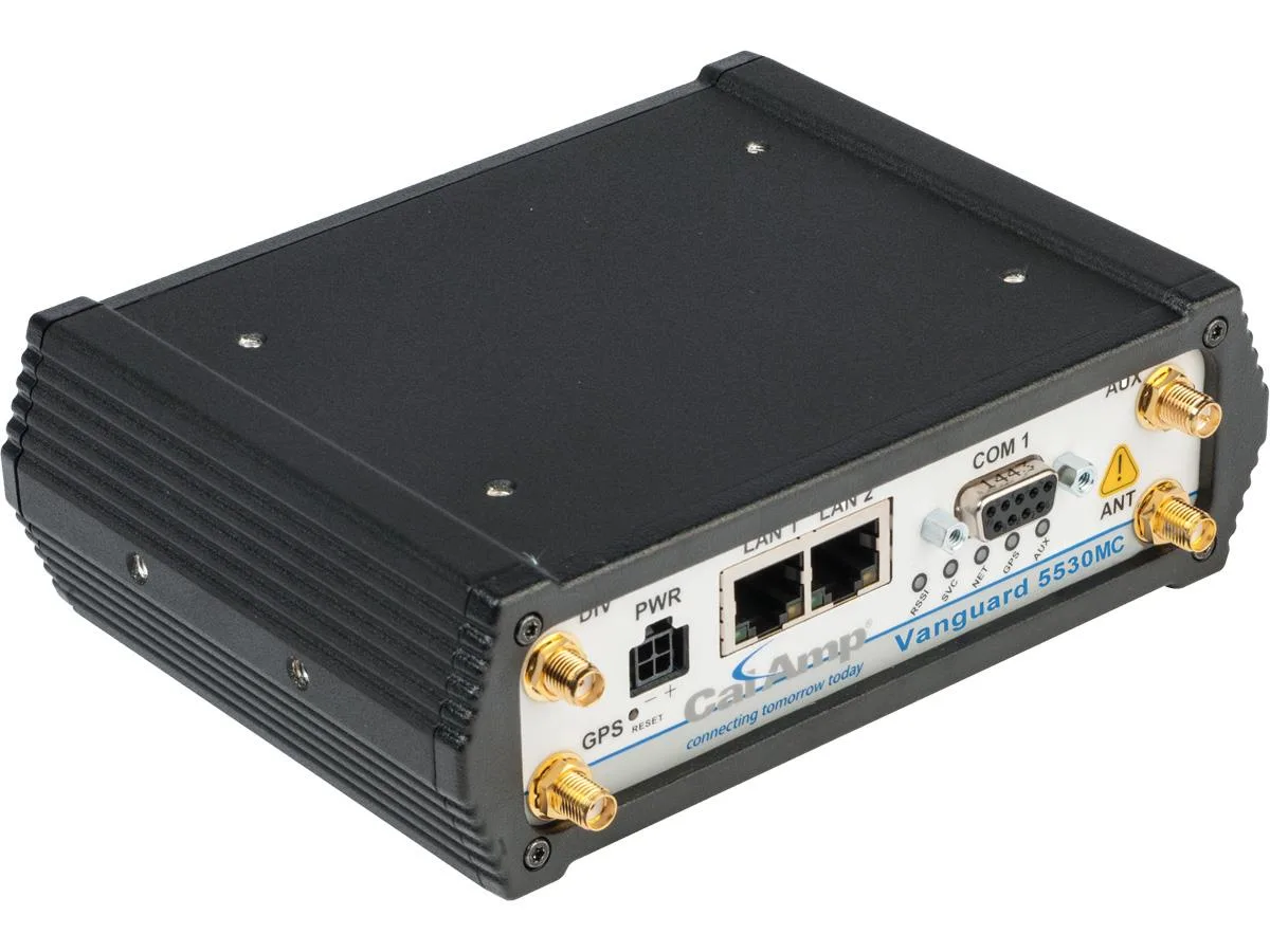 CalAmp Corporation CalAmp Corporation VG5530-LVZ-F-VZAT Vanguard 5530 4G cellular router fixed Verizon AT&amp;T firewall appliance — product photo