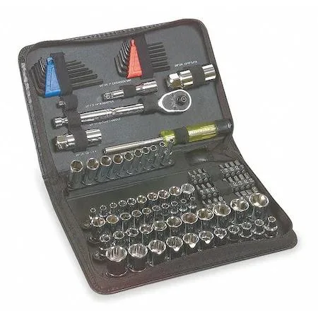 Westward Westward 3FE99 102 pc Socket Wrench Set 1/4" 3/8" Dr — product photo