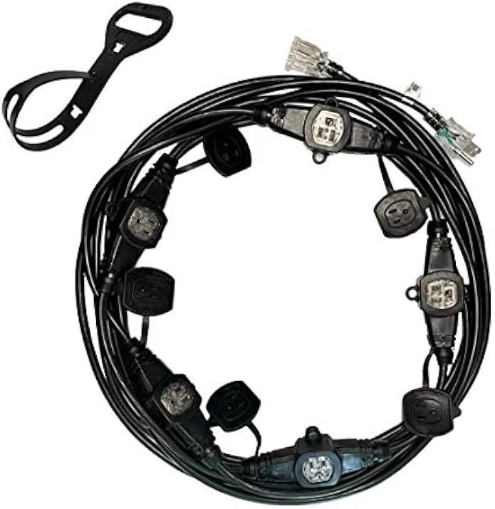 TAURKENAM TAURKENAM 30Ft 14/3 Heavy Duty Extension Cord 6 Outlets power adapter — product photo