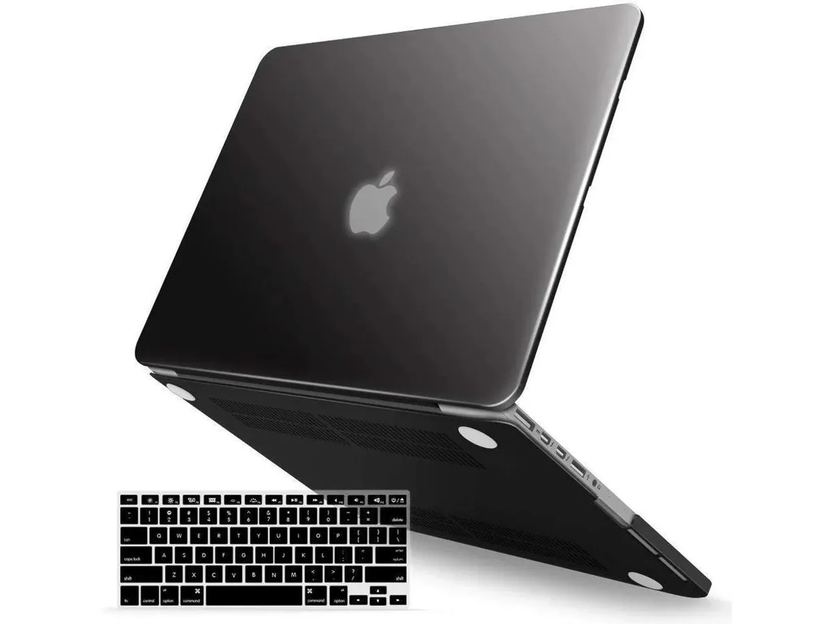 Black snap-on hard shell case for 15.4 inch MacBook Pro A1398 with keyboard skin