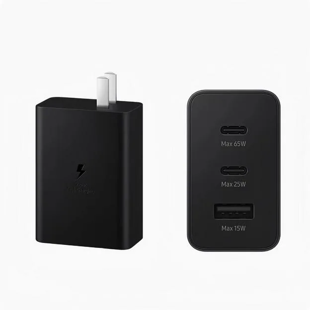 Enfain Enfain 65W three-port charger black — product photo