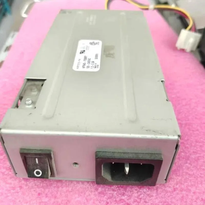 KHACHIMO KHACHIMO NFN40-7638EP 40W ATX power supply 80 PLUS Gold — product photo