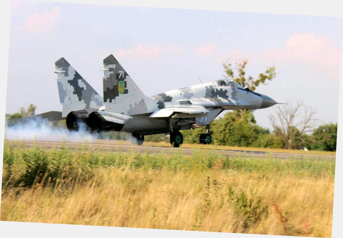 Western Graphic Western Graphic Mig 29 Fighter Jet Poster 24x36in Takeoff — product photo