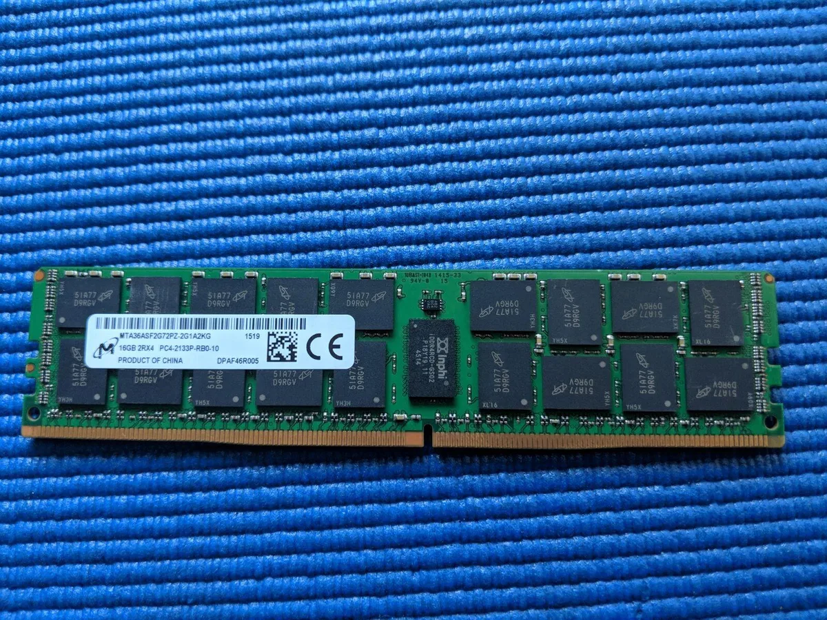 SAMSUNG SAMSUNG 16GB DDR4 2133MHz ECC Registered DIMM server RAM — product photo