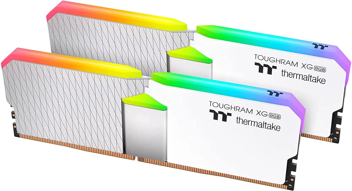 Thermaltake Thermaltake TOUGHRAM XG RGB White DDR4 4600MHz 16GB CL19 2x8GB desktop RAM — product photo