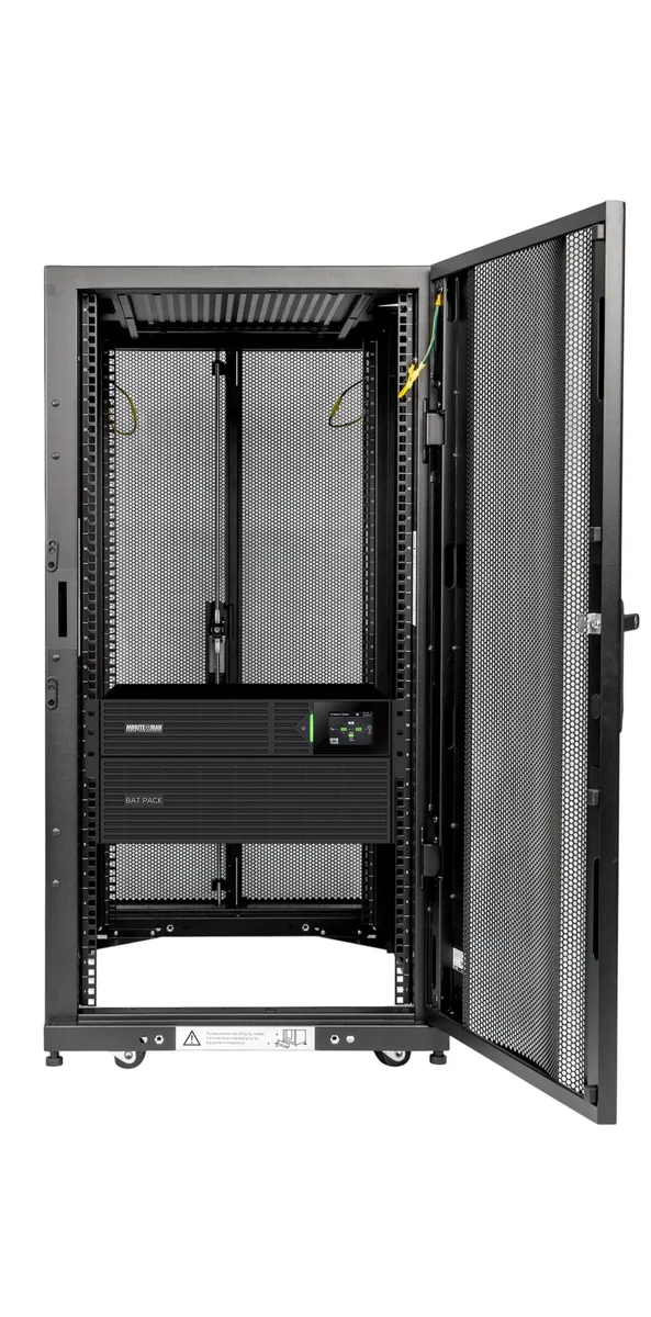 MINUTEMAN MINUTEMAN MMCAB24S8K 24U server rack with ED8KRT UPS, 208-240V, 19U usable — product photo