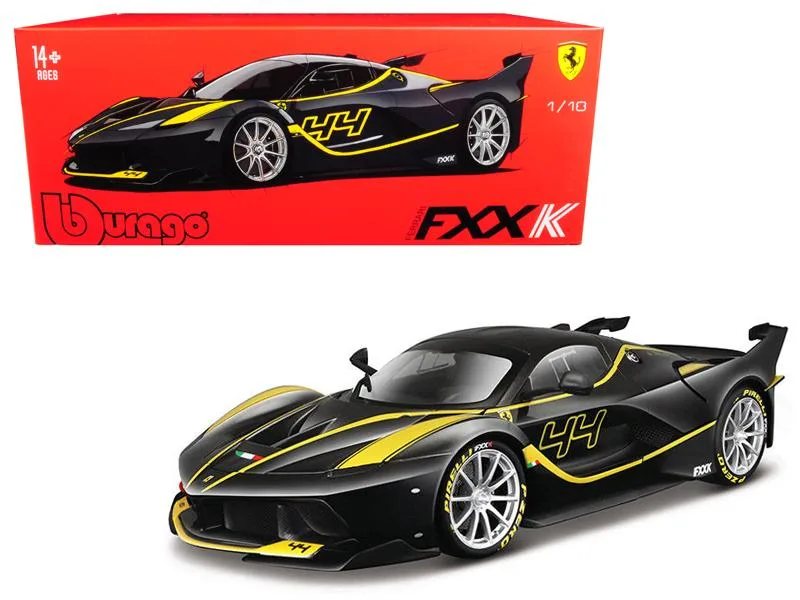 BBURAGO BBURAGO Ferrari FXX-K #44 Black Yellow Stripes Signature Series 1/18 Diecast Car — product photo