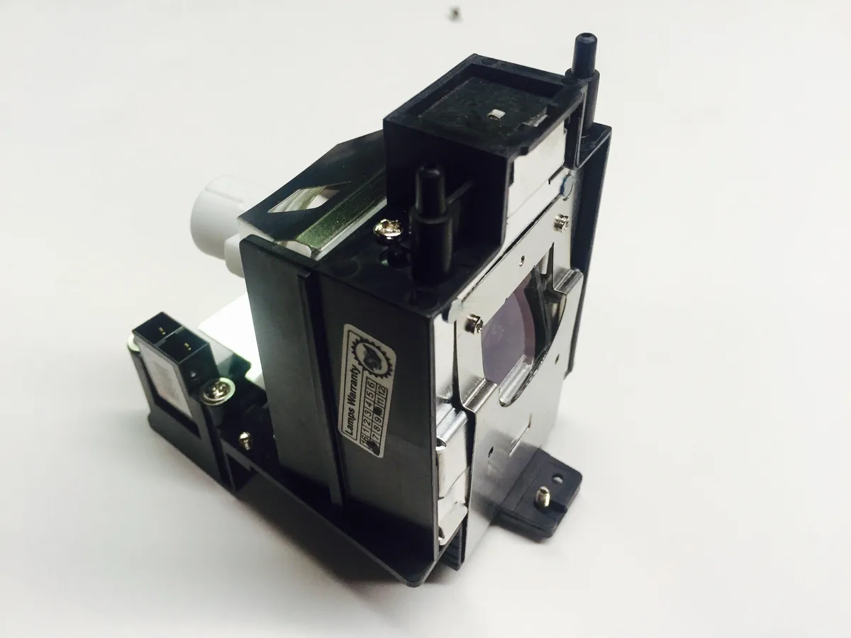 Sharp Sharp XV-Z15000U-LAMP dlp replacement lamp with Phoenix 250W SHP119 bulb — product photo
