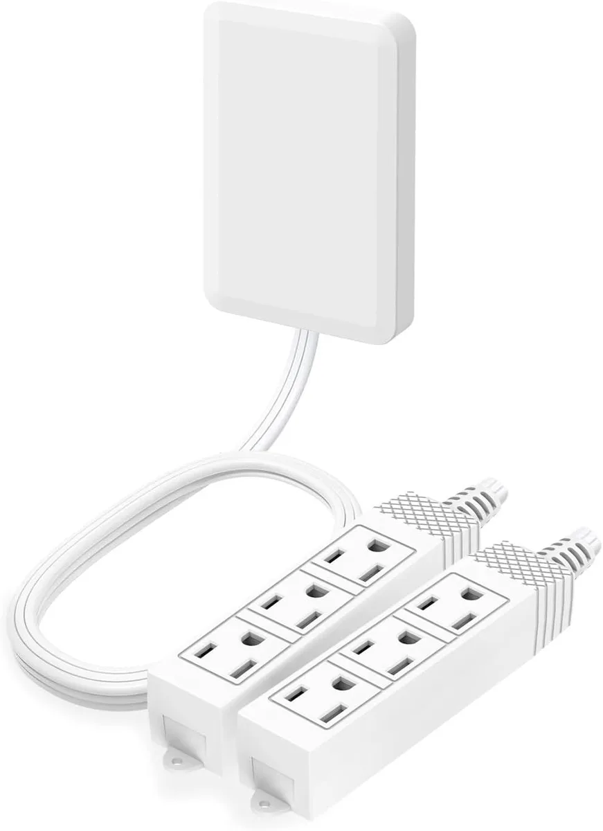  Tripp Lite 9 ft Power Extension Cord 3 Outlets 16 AWG 13A 125V Blue — product photo