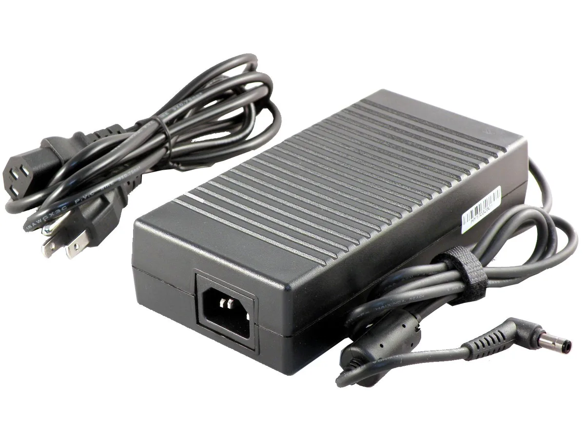 iTekiro iTekiro 180W 19.5V 9.23A AC Adapter 5.5mm tip for Gigabyte Aorus 7 SA — product photo