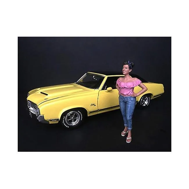 American Diorama American Diorama "Hanging Out II" Gloria Figurine 1/18 Scale Vehicle Accessory — product photo