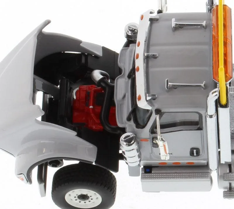 DieCast Masters DieCast Masters International HX520 Day Cab Tandem Tractor Light Grey 1/50 Vehicle — product photo