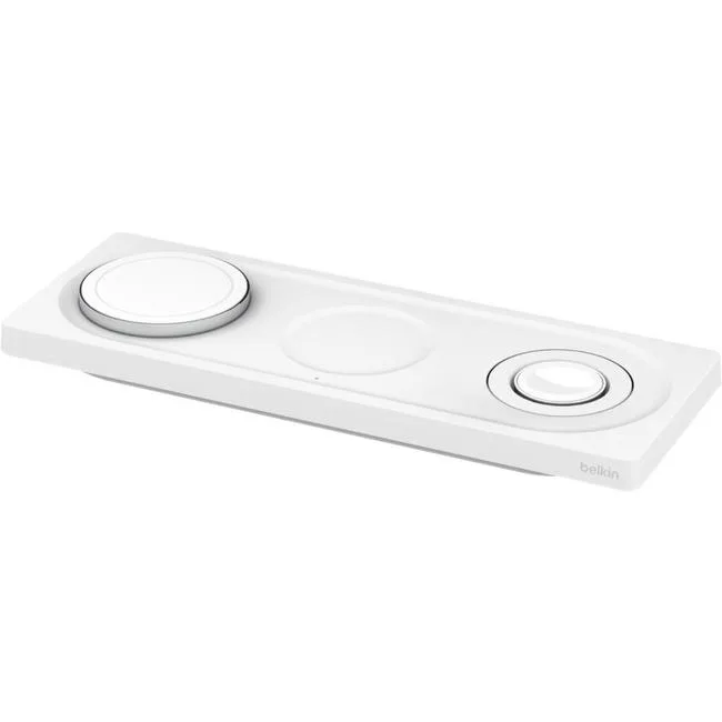 Belkin Belkin WIZ016TTWH BOOST CHARGE PRO White 3-in-1 Wireless Charger with MagSafe — product photo