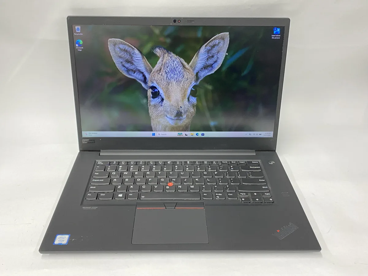 Lenovo Lenovo P1 Gen 2 XEON E-2276M 16GB 512GB 15.6" 1920 x 1080 Windows 11 Pro — product photo