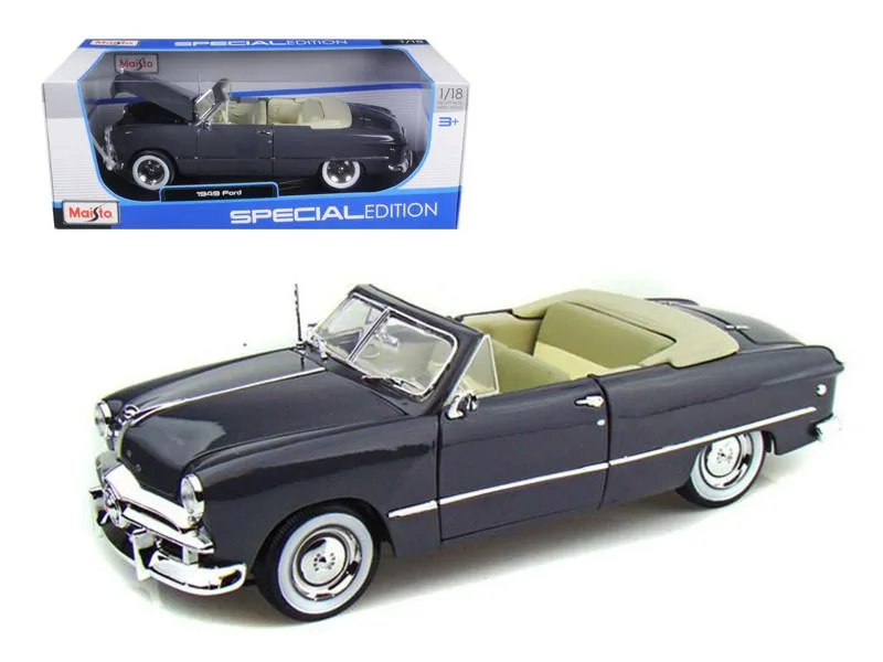 Maisto Maisto 1949 Ford Convertible Gray 1/18 Diecast Vehicle — product photo