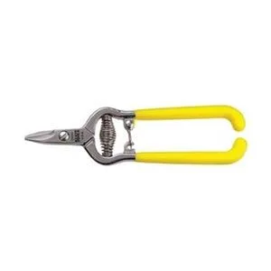 Klein Tools 24000 high-leverage Kevlar snips with spring-loaded handles and serrated blade