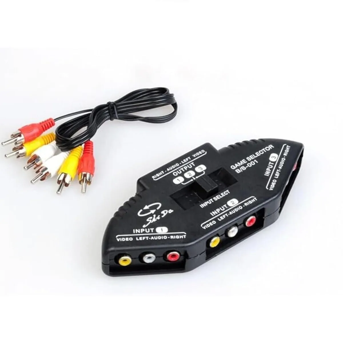 Black RCA switch box with three input ports and one output port