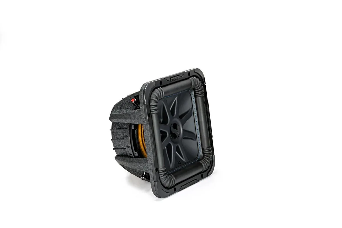 KICKER KICKER L7S104 10" car subwoofer dual voice coil 4-ohm 600W — product photo
