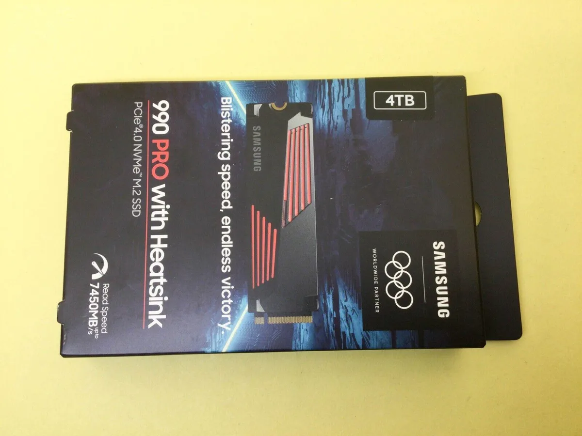 SAMSUNG SAMSUNG 990 Pro 4TB M.2 2280 PCIe 4.0 NVMe internal SSD MZ-V9P4T0 — product photo
