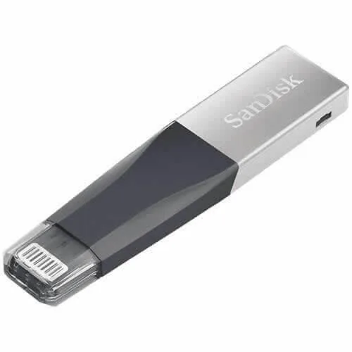SanDisk SanDisk SDIX40N-128G iXpand Mini 128GB USB 3.0 Flash Drive Silver/Black — product photo