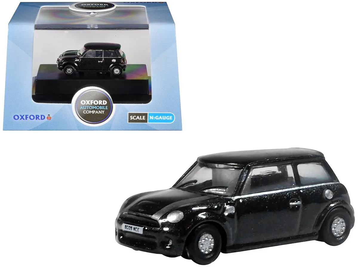 Oxford Diecast Oxford Diecast Mini Cooper S RHD Midnight Black Silver Stripes 1/148 Scale Diecast Car — product photo