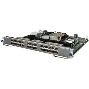 HPE HPE JC755A 32-port SFP+ Expansion Module for 10500 Series — product photo
