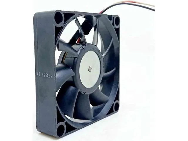 TSUJ TSUJ 2806KL-04W-B39 C01 DC12V 0.17A 7015 70x70x15mm 3Pin Cooling Fan — product photo