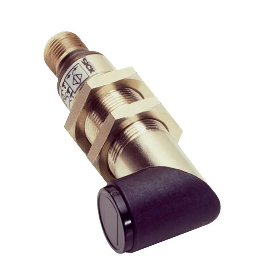 Sick Sick VL18-3F3340 photoelectric retro-reflective sensor PNP — product photo