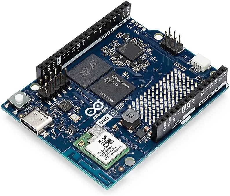Arduino Arduino UNO Q Hybrid Board QRB2210 STM32U585 development board — product photo