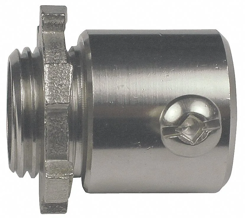 CALBRITE CALBRITE S20700MCSS 3/4 in Set Screw EMT Connector 316 Stainless video accessory — product photo