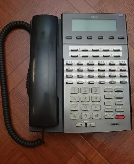 NEC NEC DSX 34B Telephone Accessory 24 Keys Backlit Display 1090021 — product photo