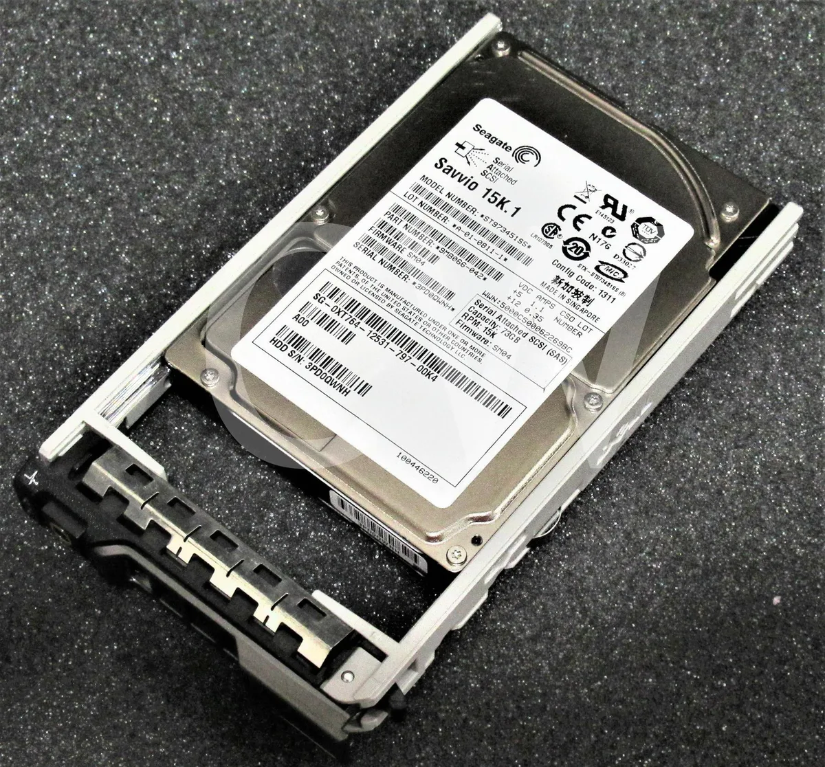 DELL DELL SAVVIO 15K.1 XT764 73GB 15000RPM SAS internal hard drive — product photo