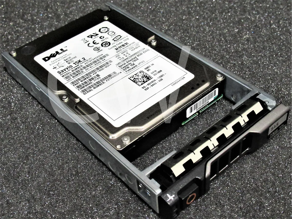 DELL DELL SAVVIO 15K.2 ST973452SS 73GB 15000RPM SAS 2.5" internal hard drive with tray — product photo