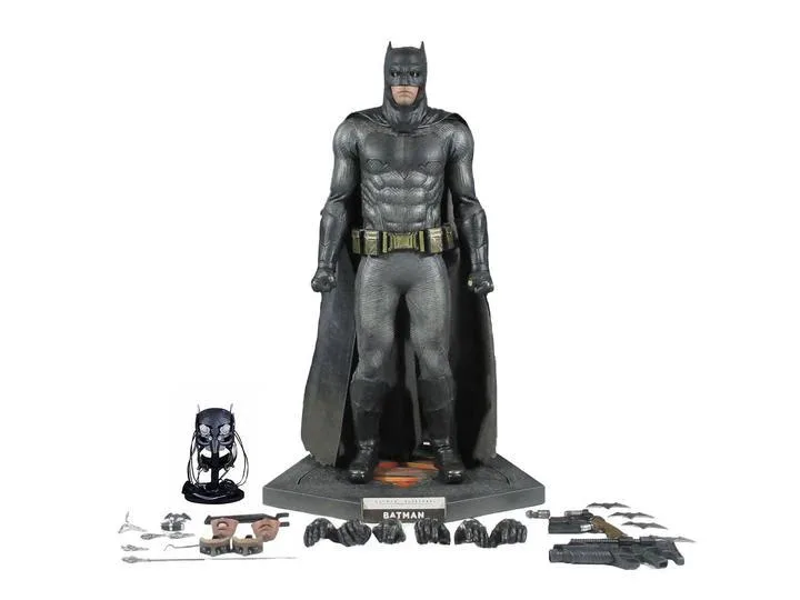 Hot Toys Hot Toys MMS342 Batman v Superman Batman Deluxe Version 1/6 Scale Action Figure — product photo
