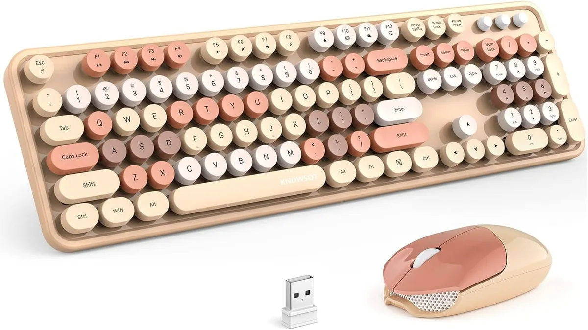 TUKO TUKO Milk Tea Wireless Keyboard and Mouse Combo 104 Keys 2.4 GHz — product photo