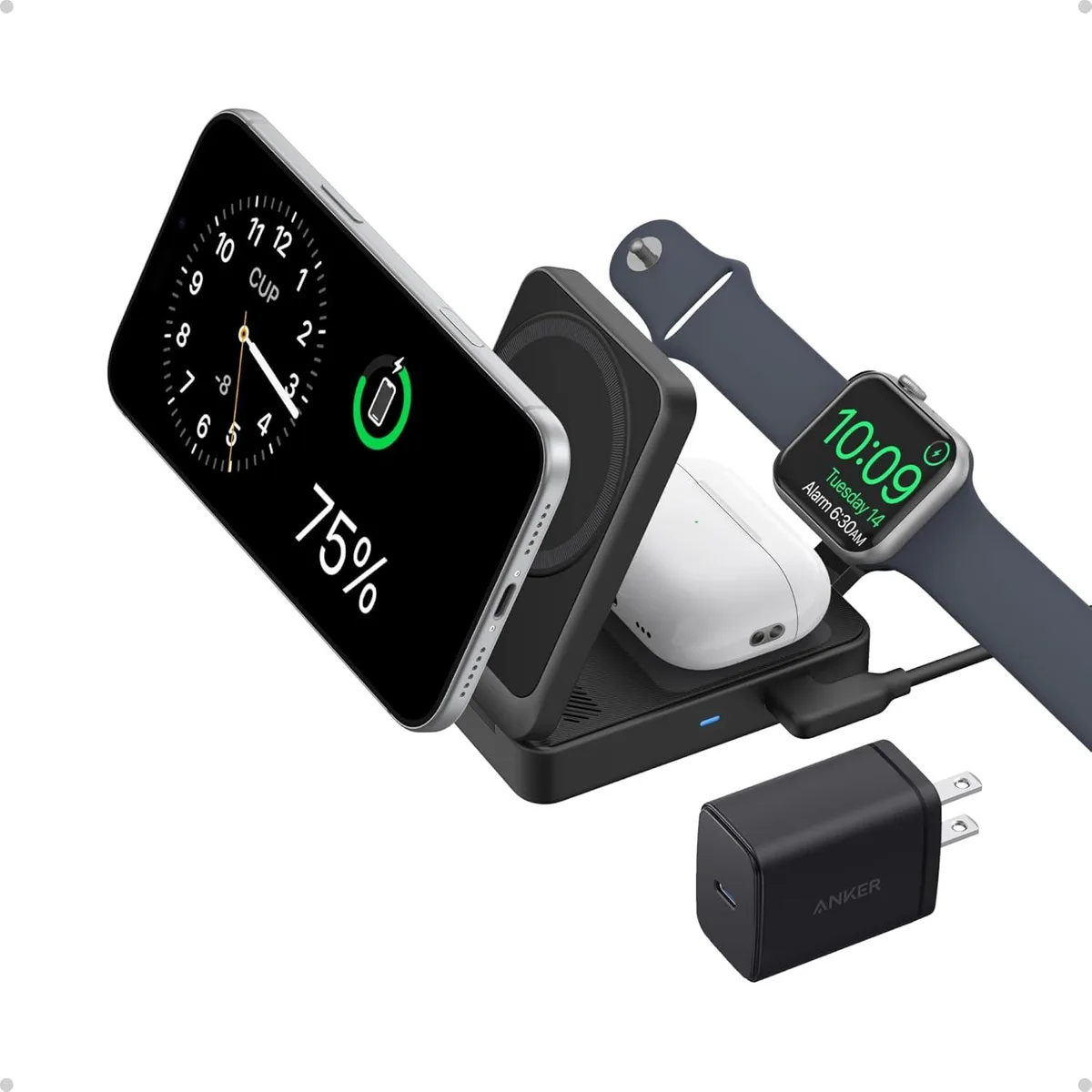 FLEANE FLEANE MagGo 3-in-1 Qi2 15W Foldable Charger — product photo