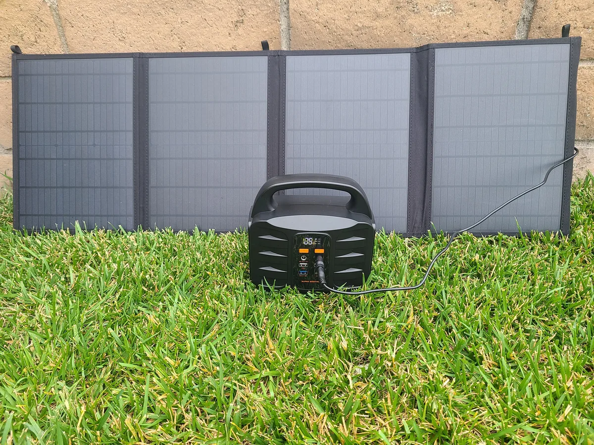ALPHA DIGITAL INC ALPHA DIGITAL INC 155Wh 42000mAh Power Station &amp; Foldable Solar Panel — product photo