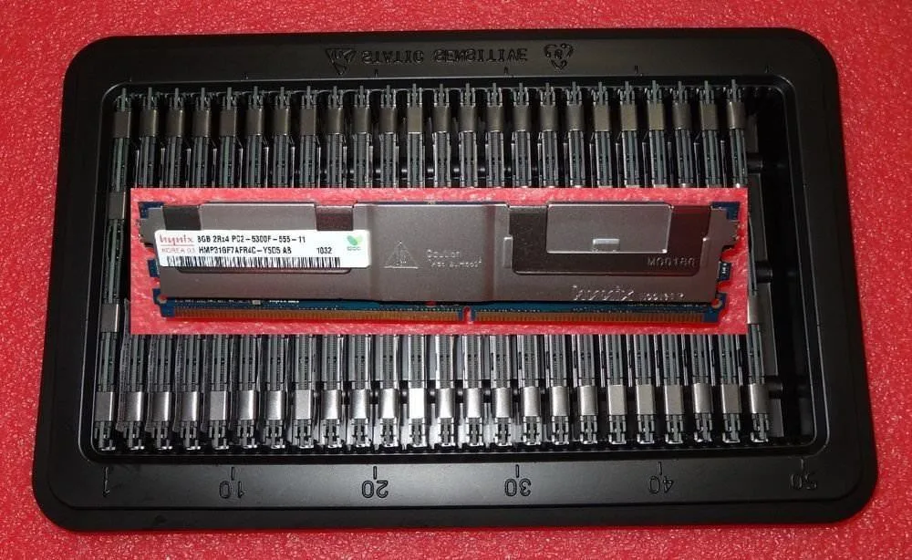 SK hynix SK hynix HMP31GF7AFR4C-Y5D5 Switch Module — product photo