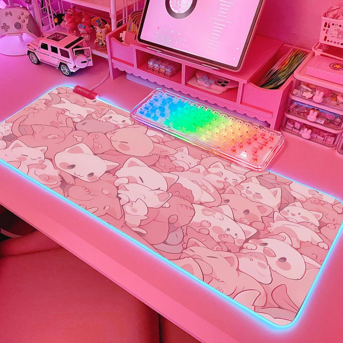  Keychron JD-80 RGB Mouse Pad 31.5x12 Dreamy Cats — product photo