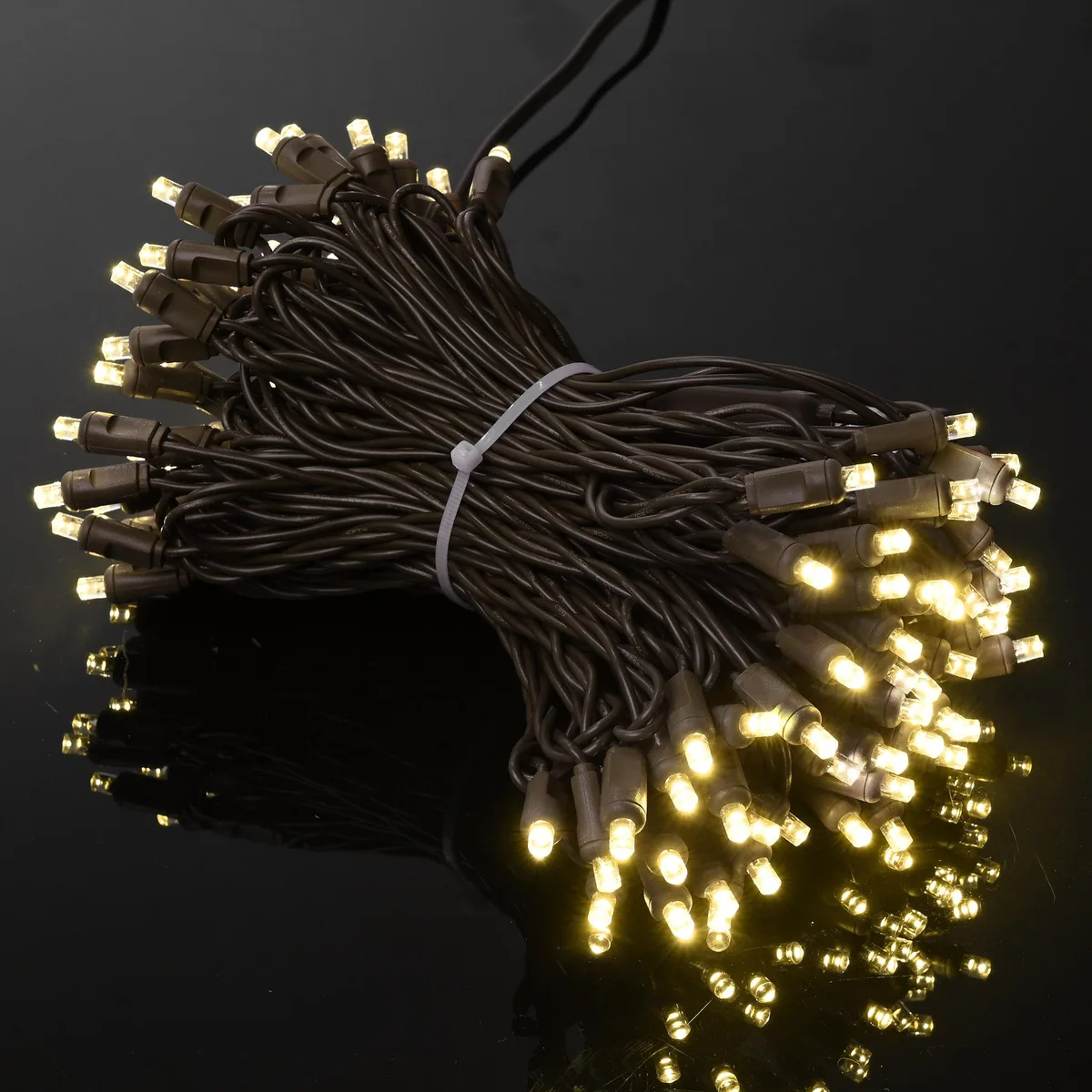 Yescom USA, Inc. Yescom USA, Inc. 11SSL017-5MM50FX4-38 200ft string light — product photo