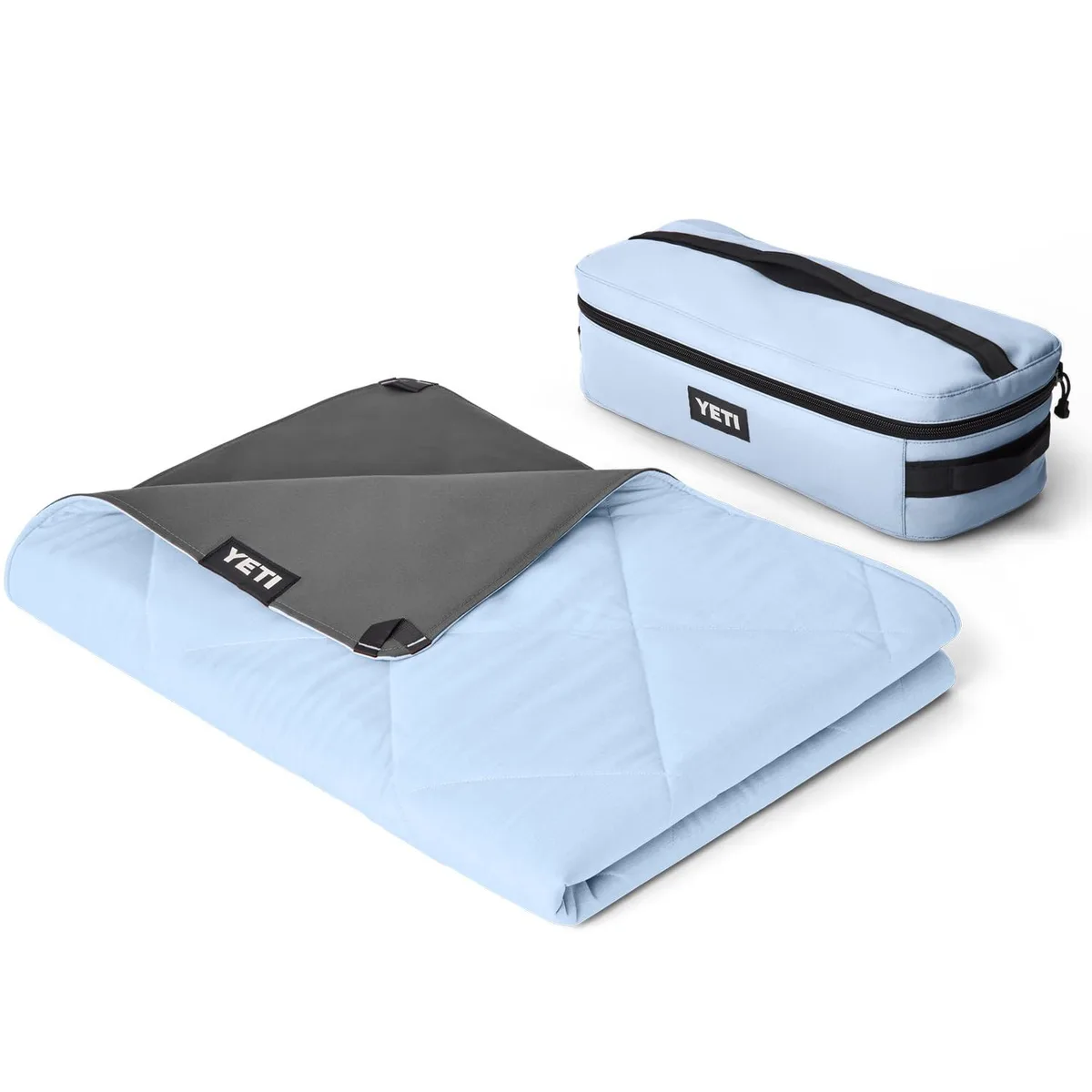  YETI Lowlands Blanket Big Sky Blue 55x78in — product photo