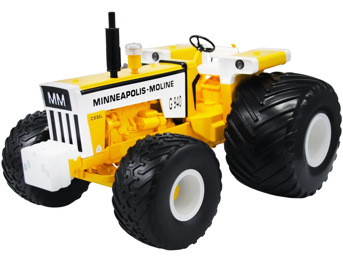 SpecCast Collectibles SpecCast Collectibles Minneapolis-Moline G940 Tractor 1/16 Diecast Yellow White Terra Tires — product photo