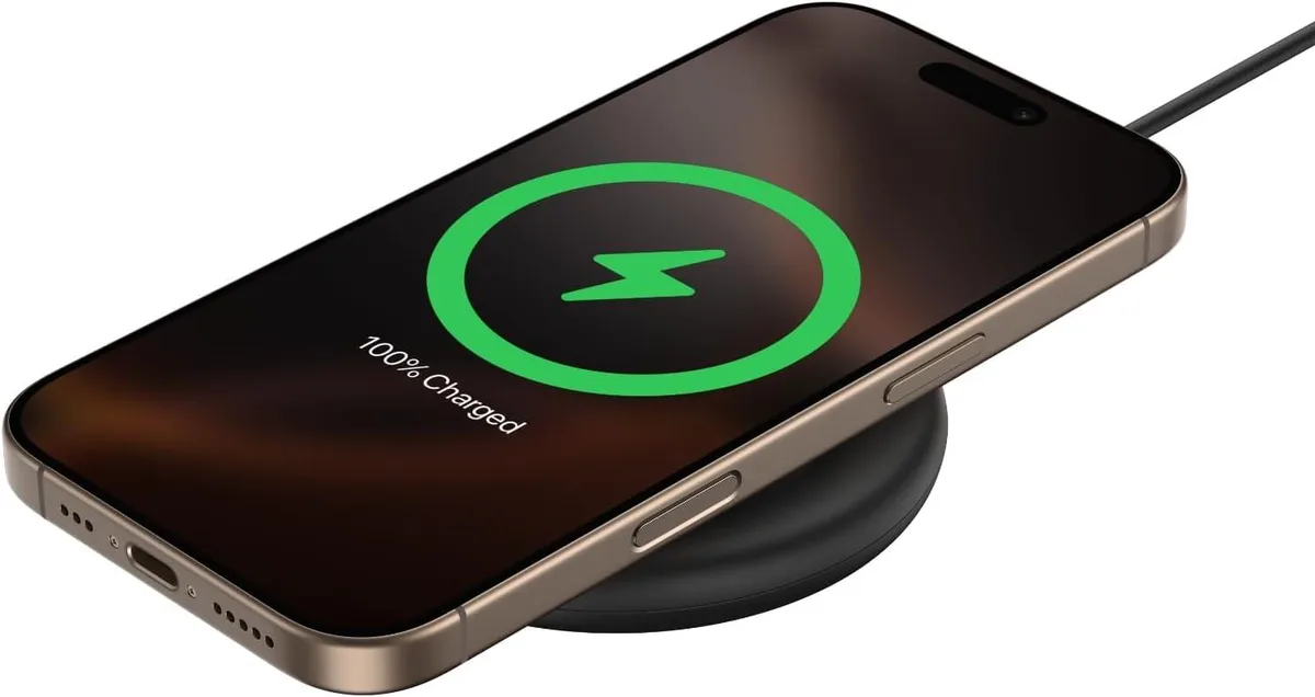 FLEANE FLEANE Magnetic Wireless Charging Pad 15W Qi2 Black — product photo