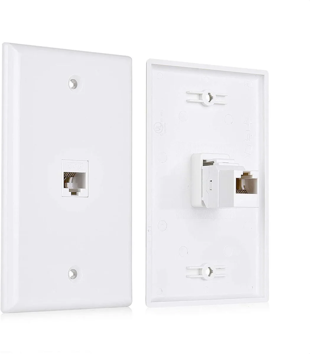 Cable Matters Cable Matters 2-Pack 1-Port Ethernet Wall Plate Cat6 White — product photo