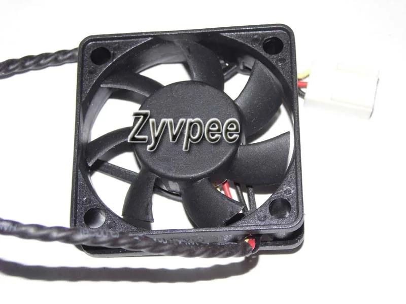 Zyvpee Zyvpee DS04010B12H -050 40mm 12V 0.11A 3 Pin case fan — product photo