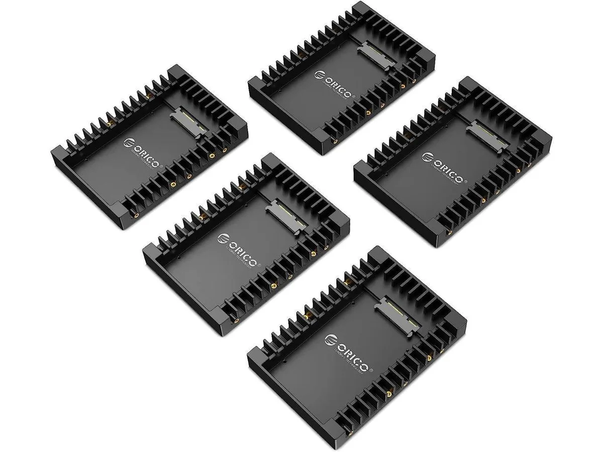 Orico Orico 2.5 to 3.5 SATA Drive Adapter 5-Pack 1125SS-5 — product photo