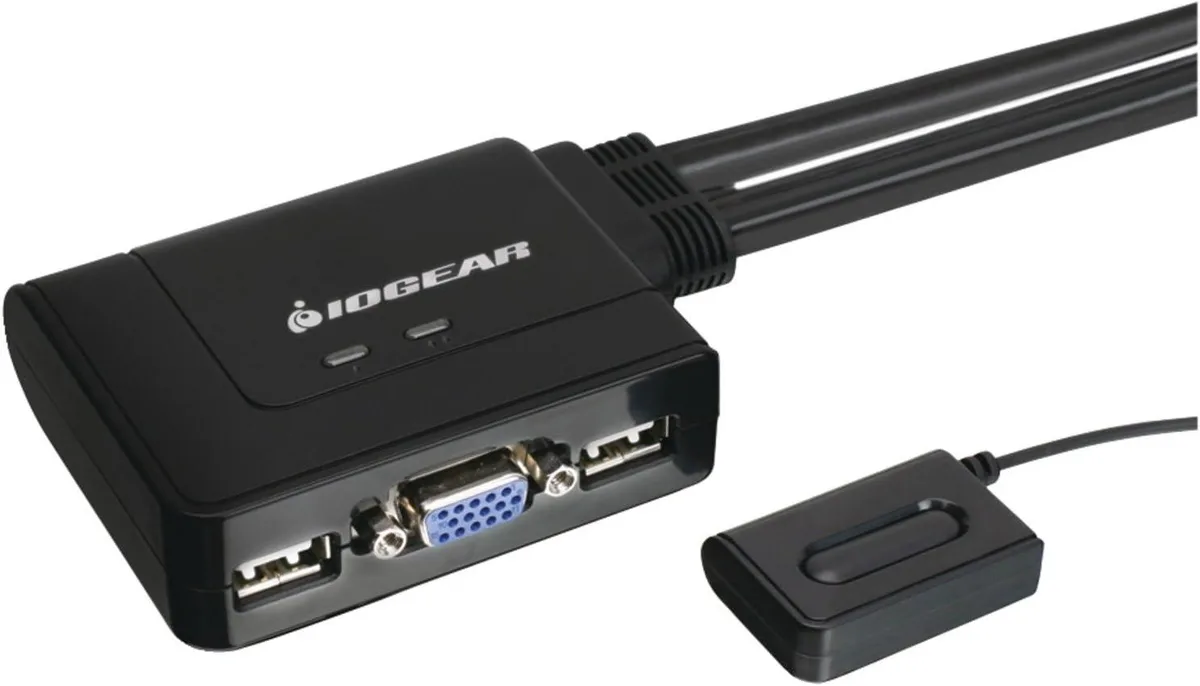 suranus suranus GCS22U 2-Port USB VGA KVM Switch 2048 x 1536 — product photo
