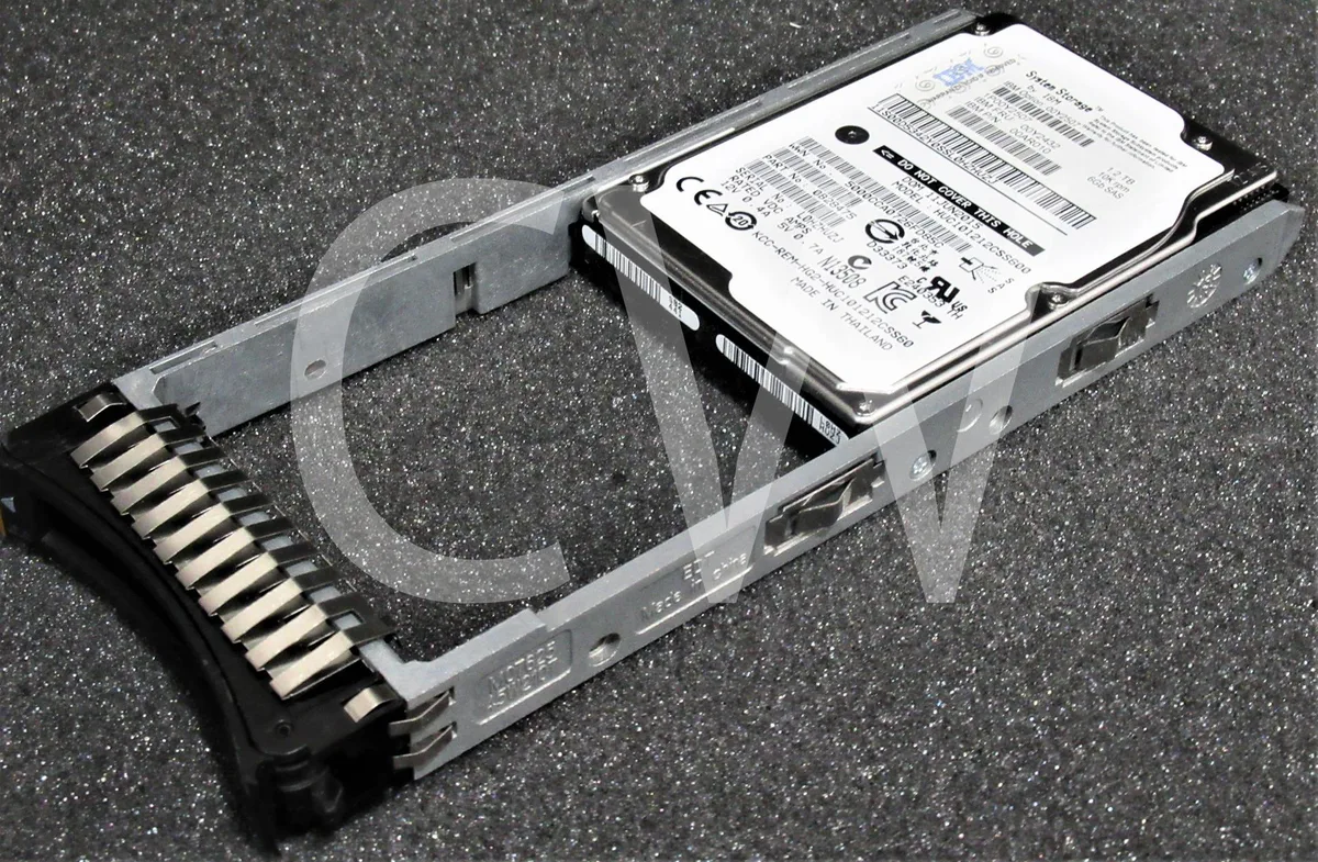 IBM IBM HUC101212CSS600 00Y2432 00Y2507 00AR010 1.2TB 10000RPM 6Gbps 2.5" SAS SERVER internal hard drive — product photo