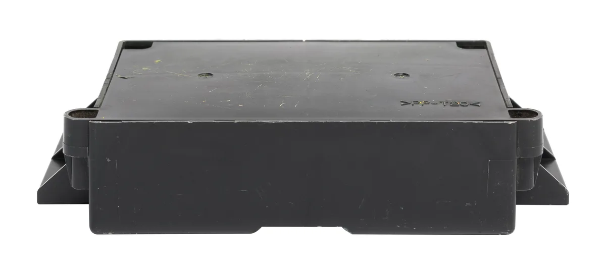 1 Factory Radio 1 Factory Radio 8972358412 Amplifier 2002-2003 Isuzu Axiom — product photo