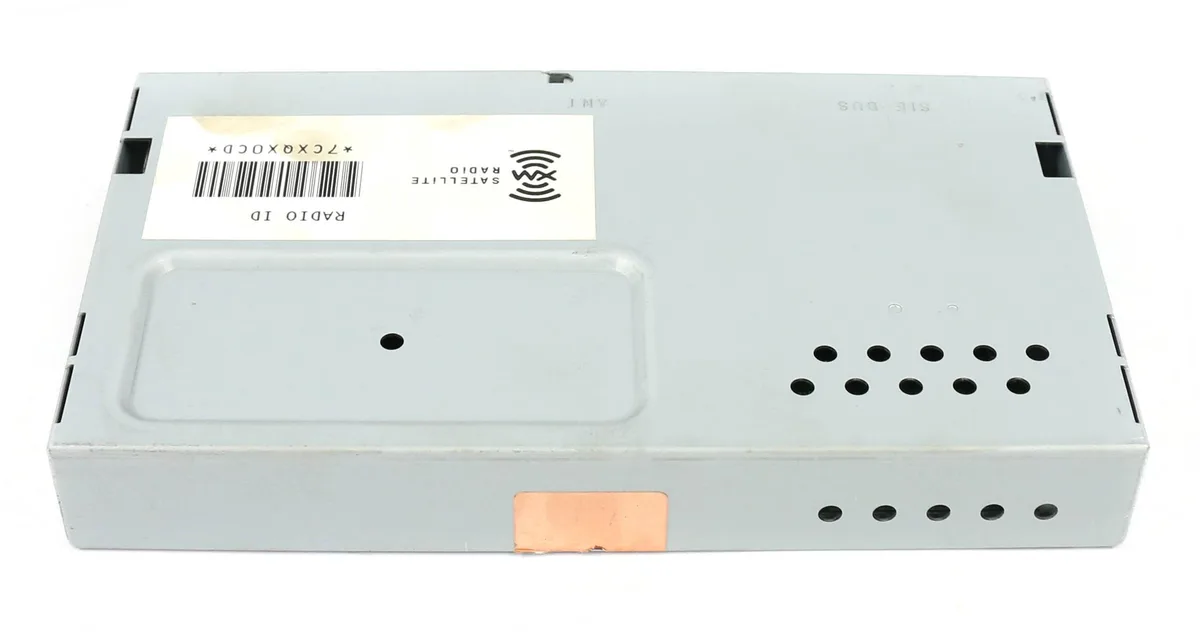 1 Factory Radio 1 Factory Radio EF-12475 Satellite Tuner 2007-2011 Subaru Tribeca — product photo